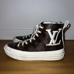 Louis Vuitton Women’s Monogram High Top Canvas Sneakers